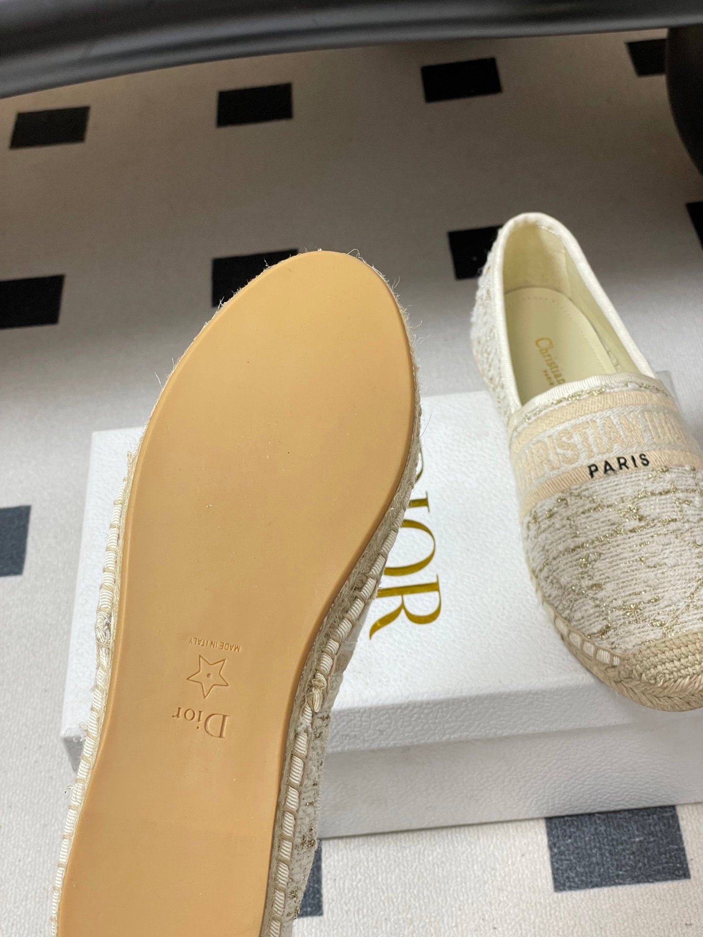 2026 Dior Spring Collection Latest Color SchemeB6040306 - Image 8