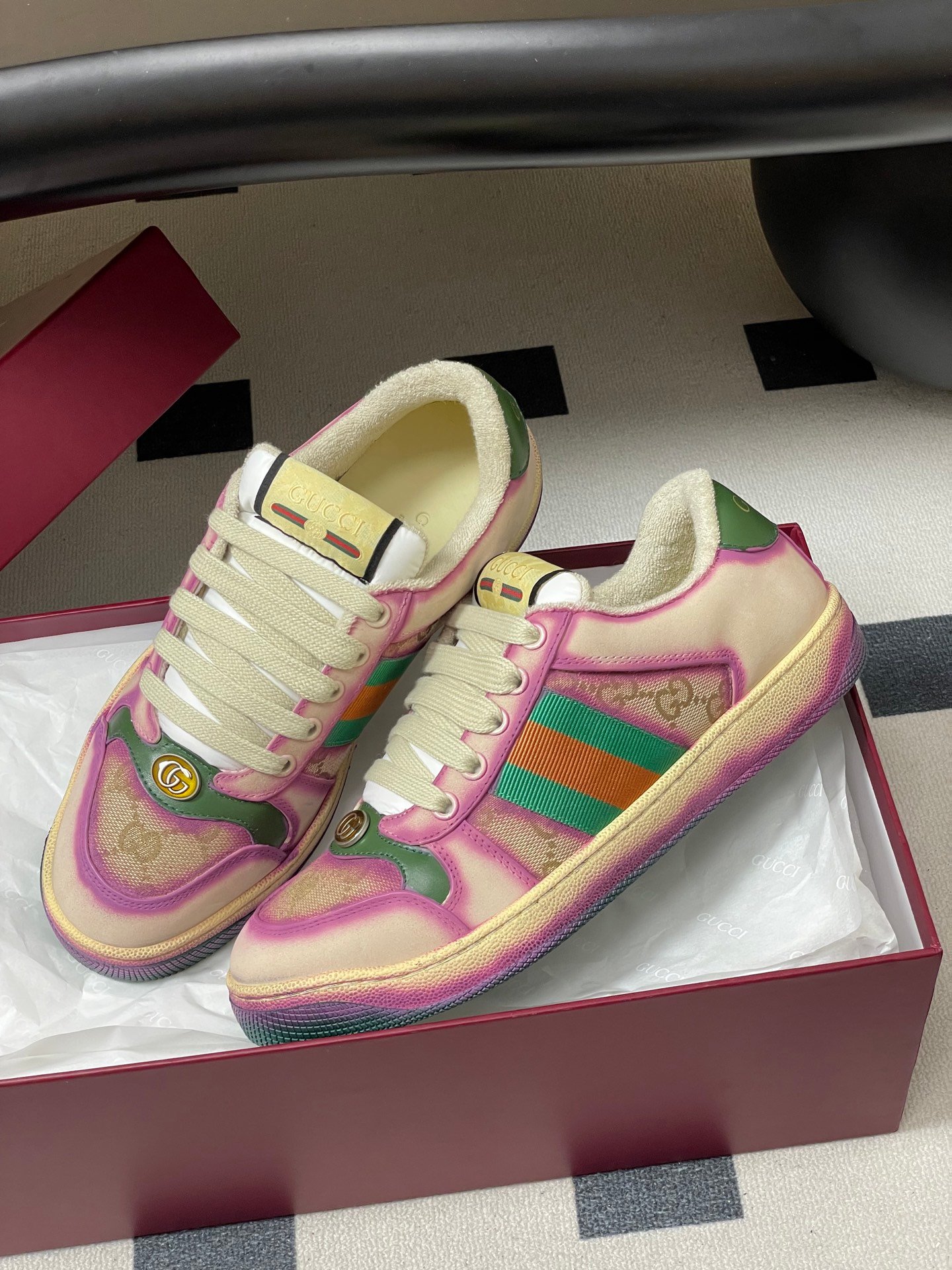 Latest color combination for Gucci Spring/Summer 2026B6040307 - Image 5