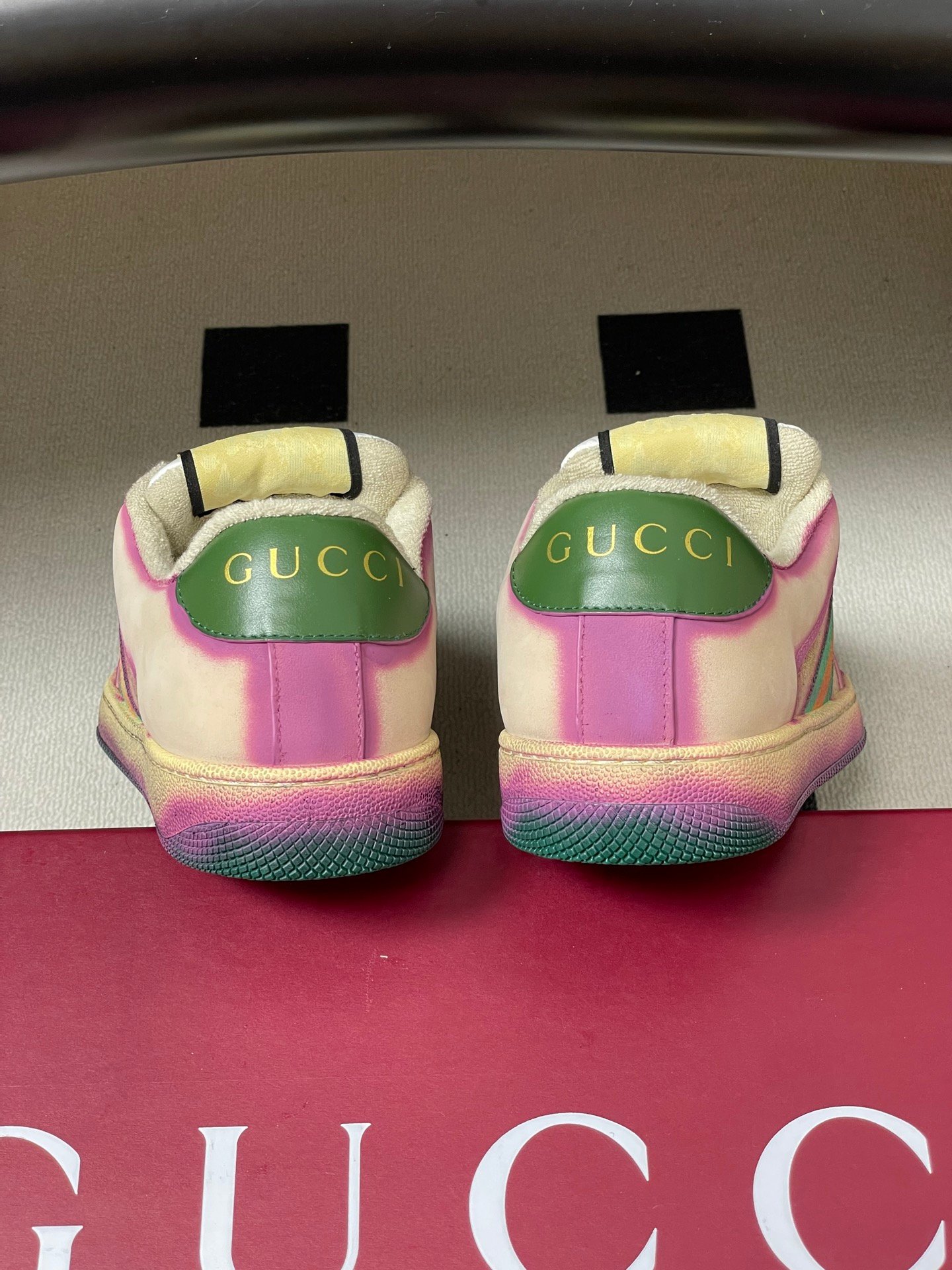 Latest color combination for Gucci Spring/Summer 2026B6040307 - Image 7