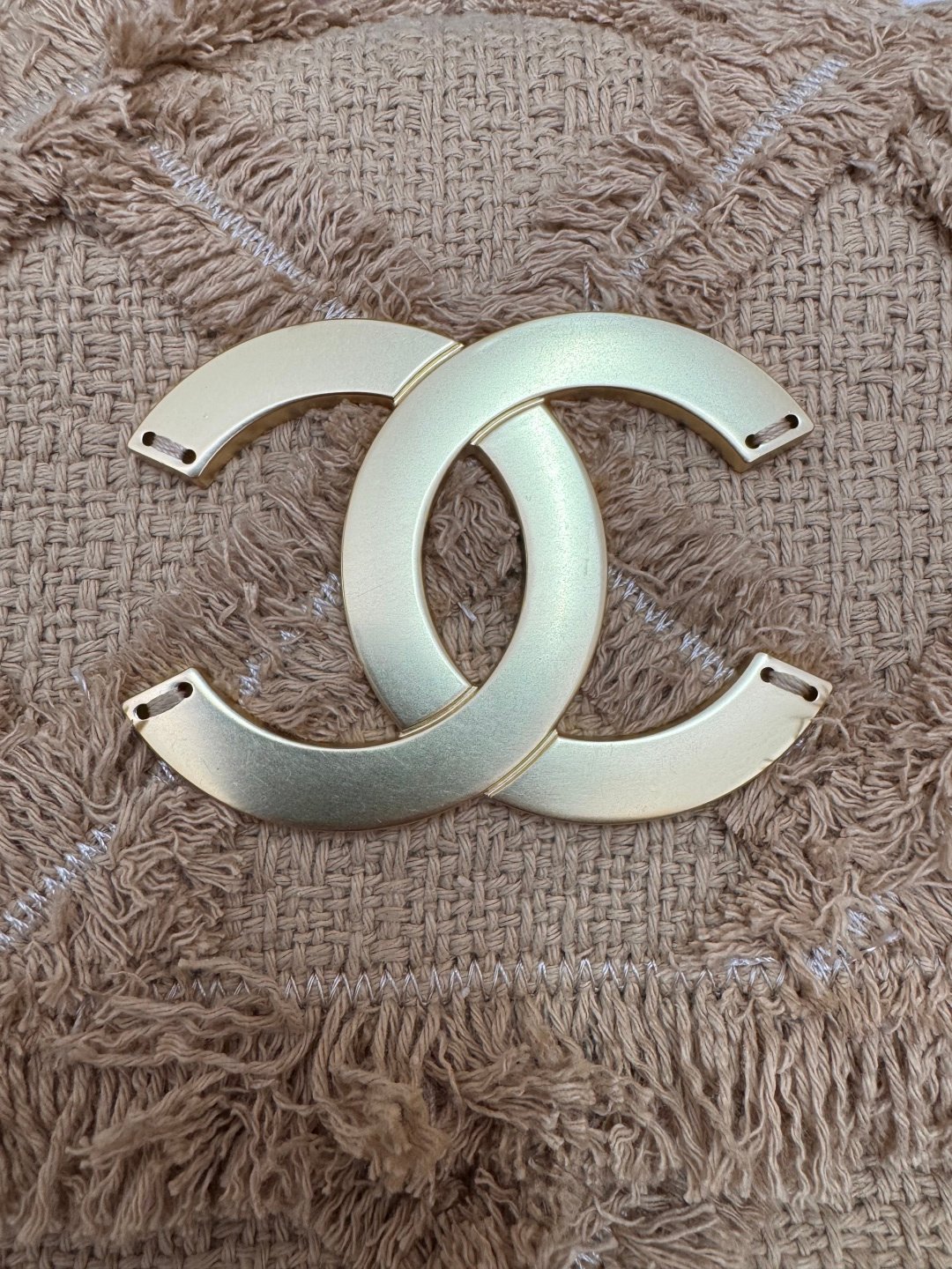 CHANEL Nature Tweed Knitted Oversized Flap Bag B6042403 - Image 6