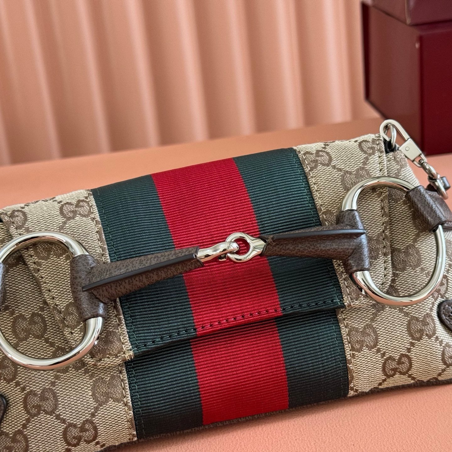 Gucci Small Horsebit Chain Shoulder Bag B6042703 - Image 7