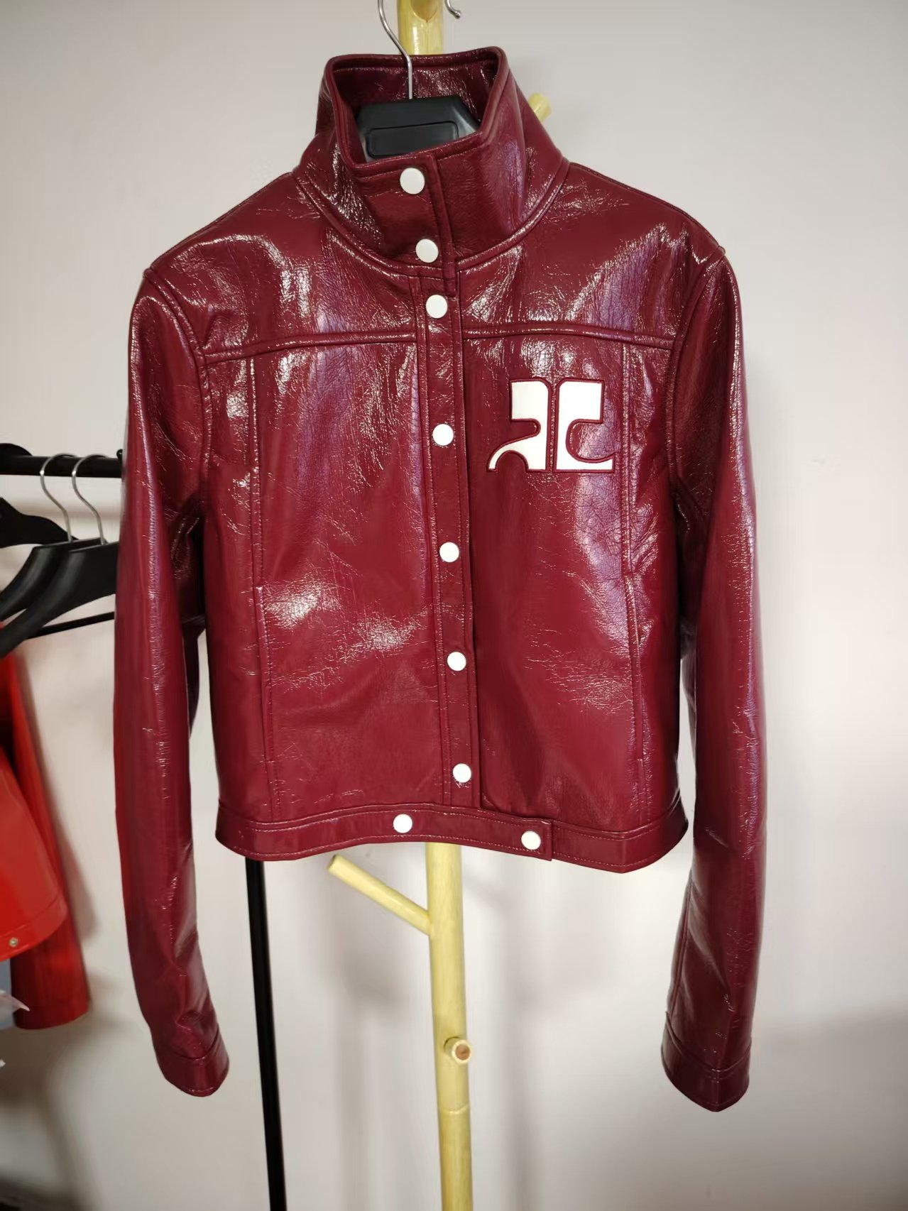 2026 New Style Leather Short Sleeve CollarW6040106 - Image 3