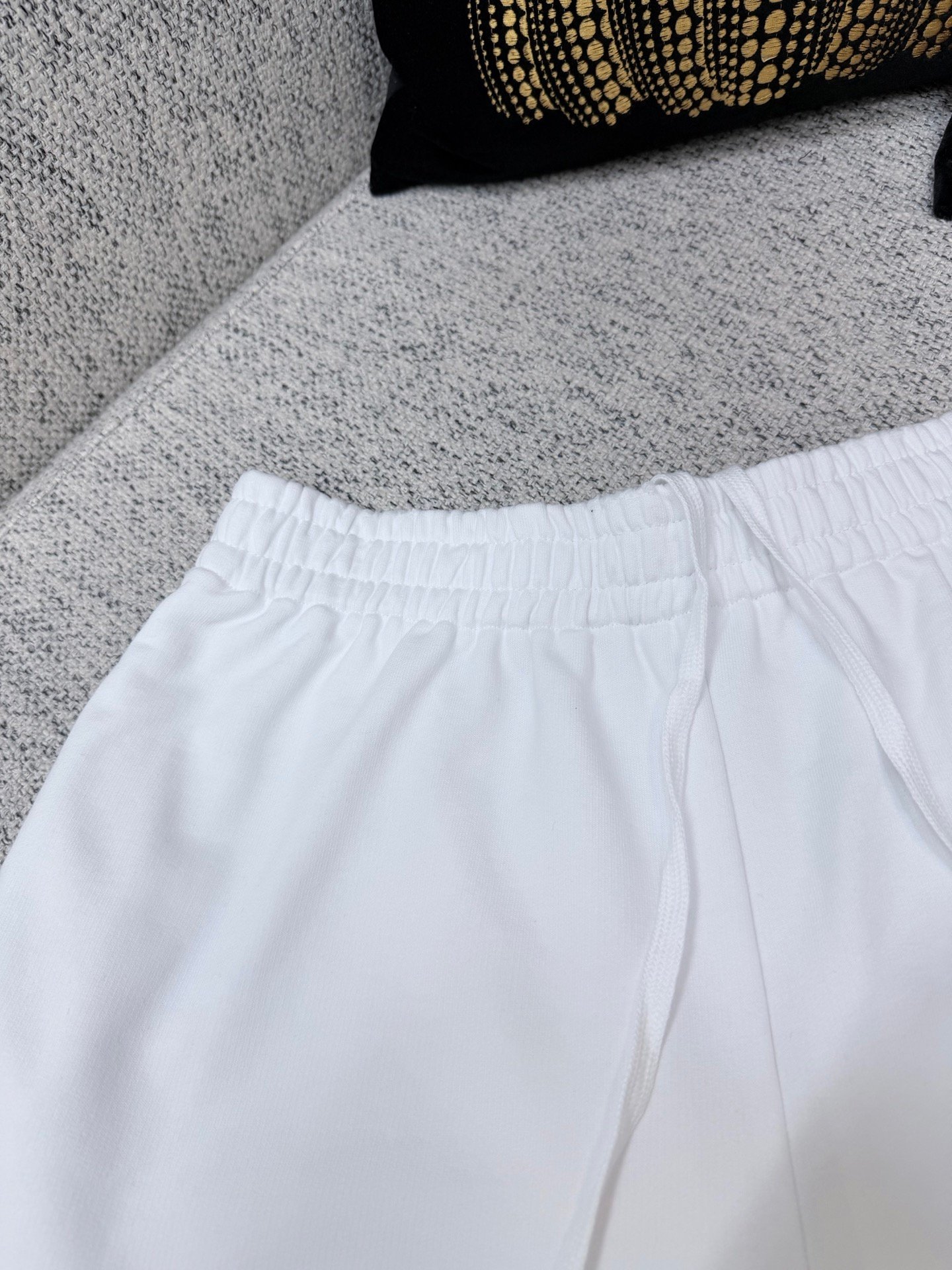 Balenciaga 26ss Spring/Summer New Collection Shorts with Elastic Waistband M6050503 - Image 8