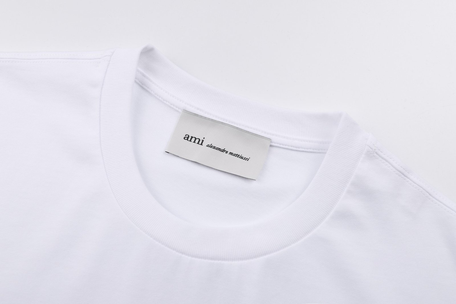 Ami Paris 26SS Notepad Embroidered Design Patchwork T-ShirtM6050605 - Image 7