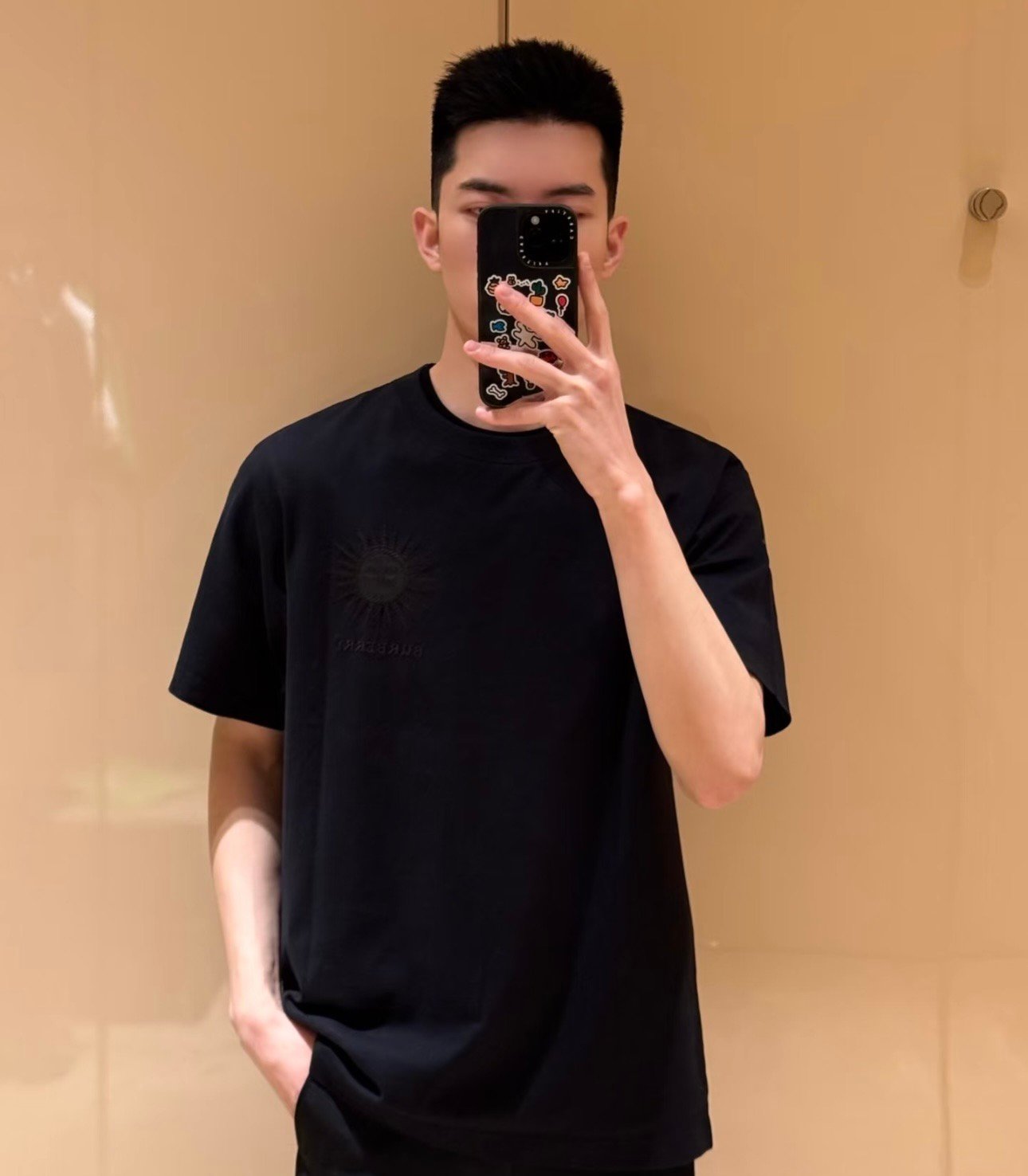 Burberry 2026 Spring/Summer New Round-neck T-Shirt M6050706 - Image 2