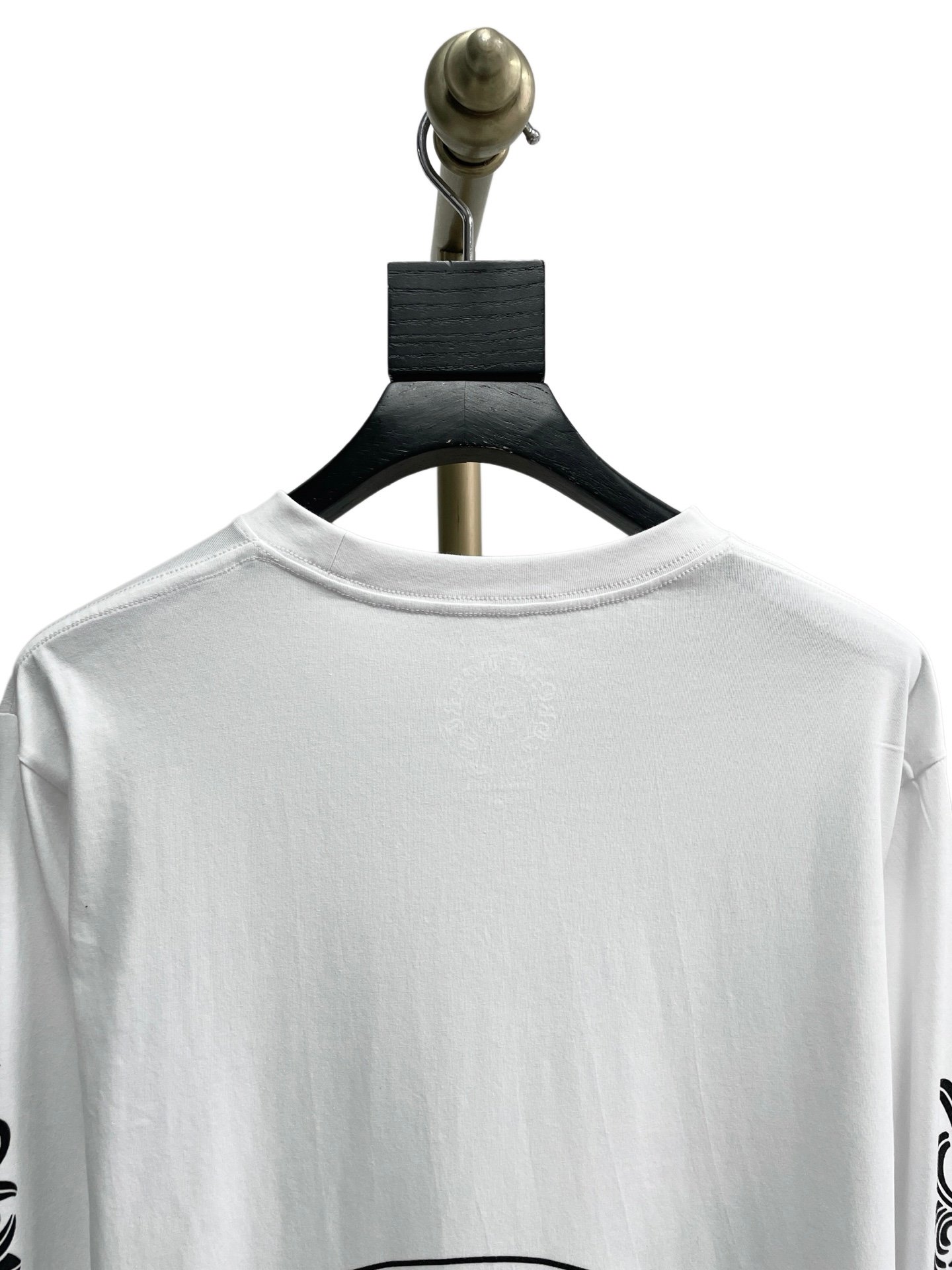 Chrome Hearts Cross-Striped Armprint Long-Sleeved T-shirt M6050804 - Image 15