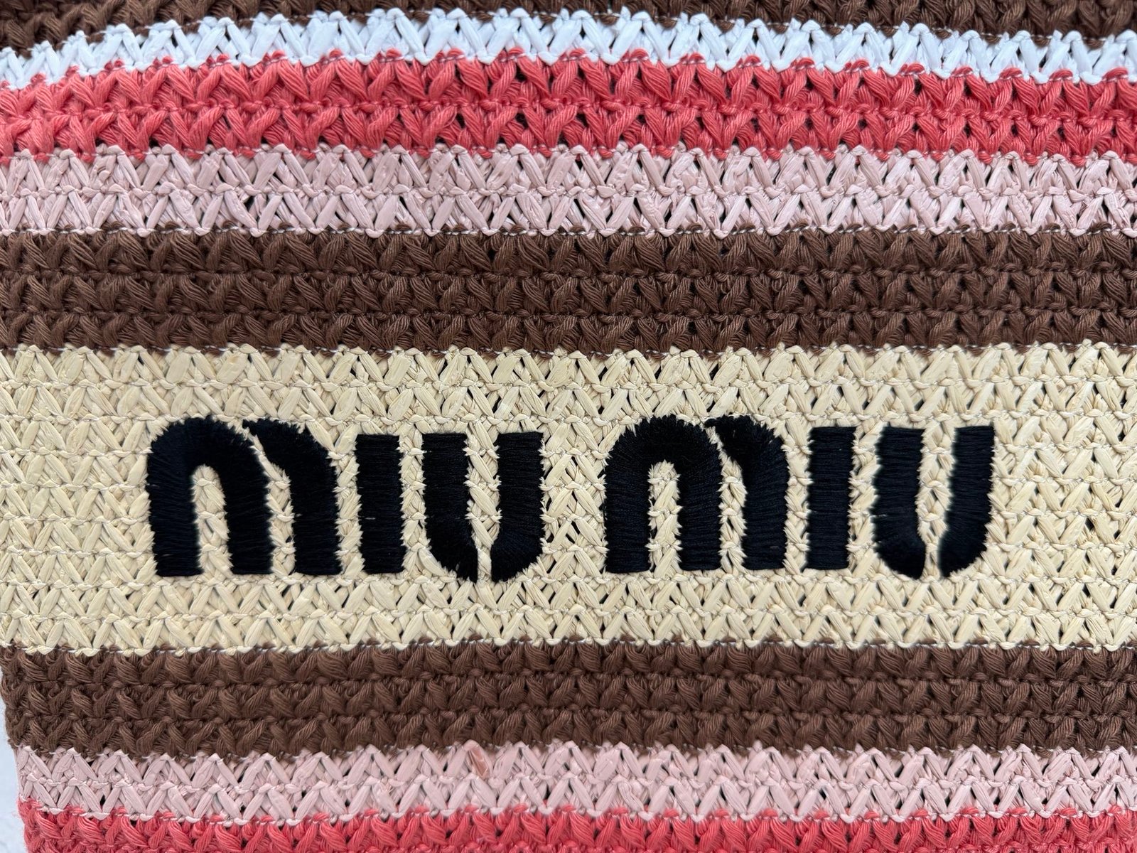 Miu Miu Raffia-effect Woven Tote Bag B6051301 - Image 6
