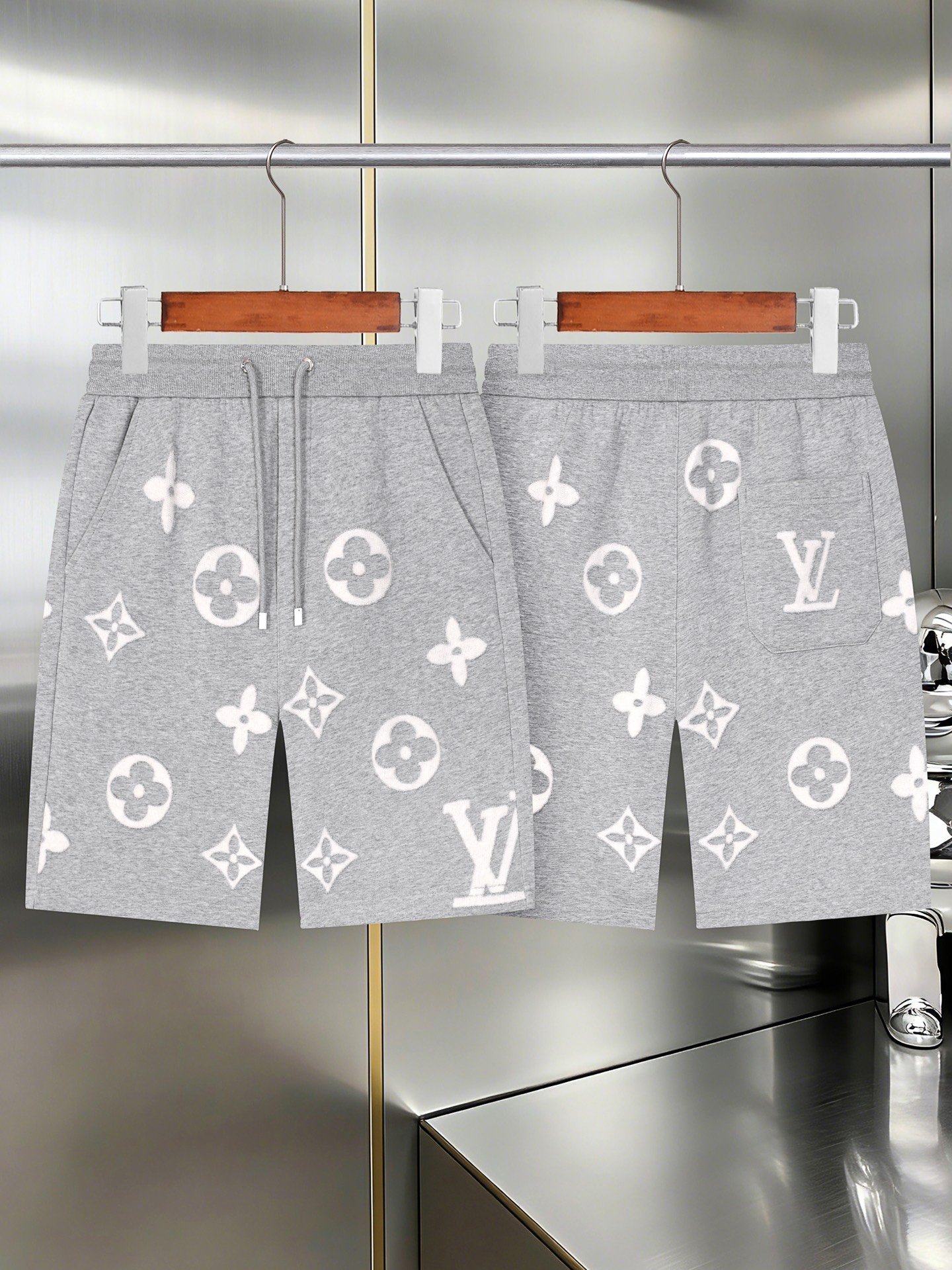 LV Laser Embossing Craft Shorts M6051807 - Image 7