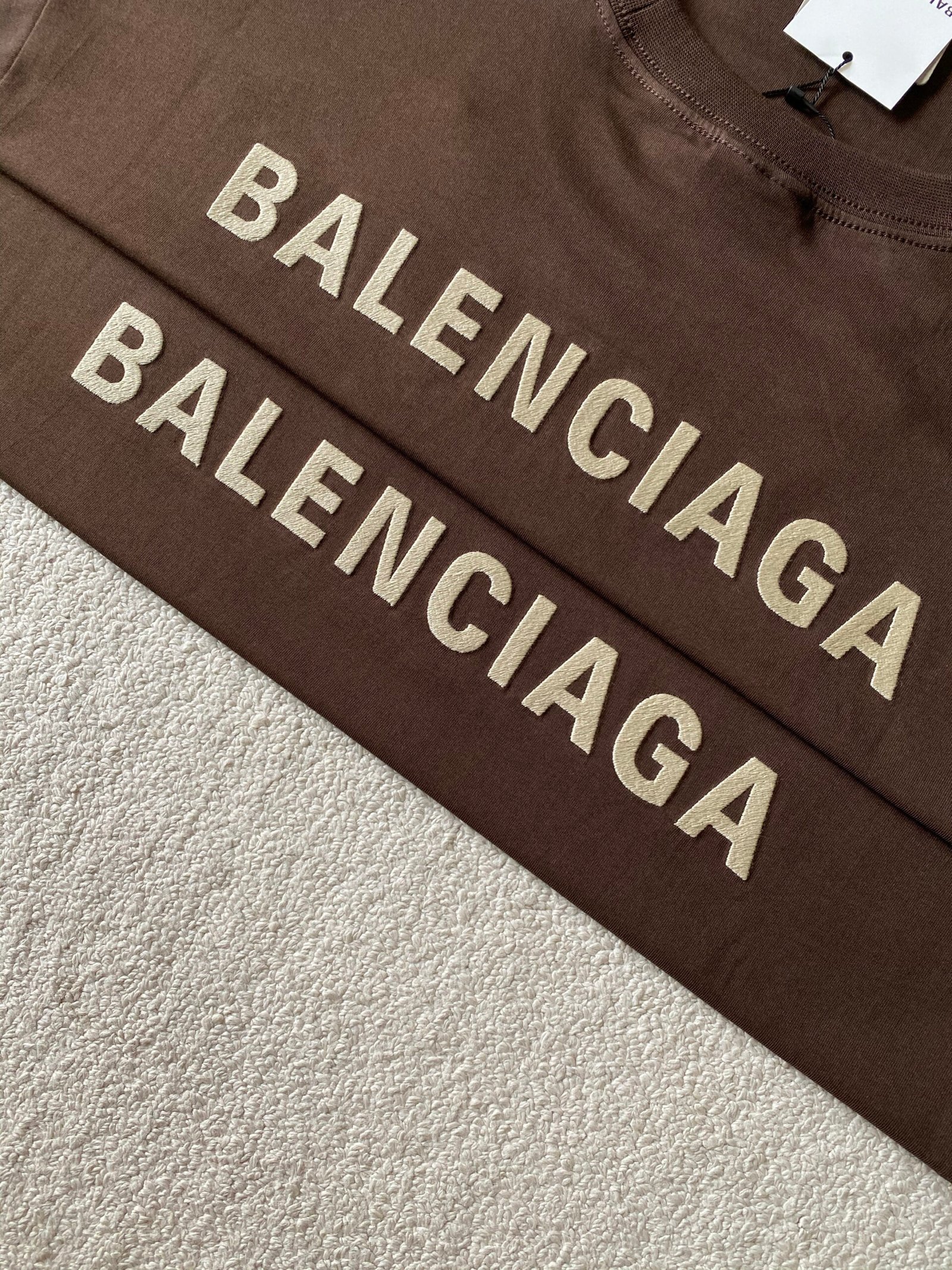 BA Brown Classic Lettered Round-neck Short Sleeve Shirt M6052005 - Image 10
