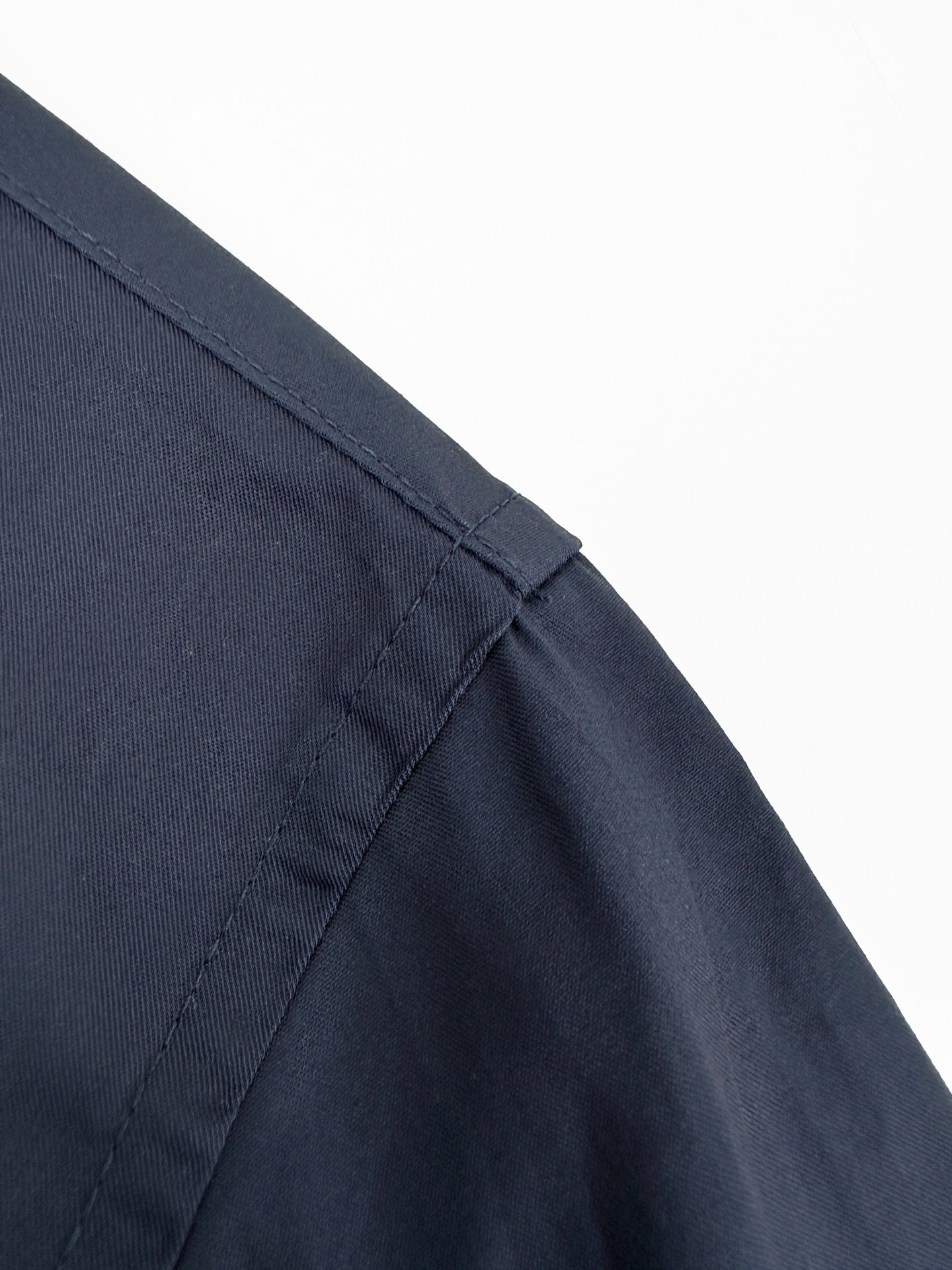 Loewe Anagram Two-color Embroidered Patch Pocket Shirt M6052106 - Image 10