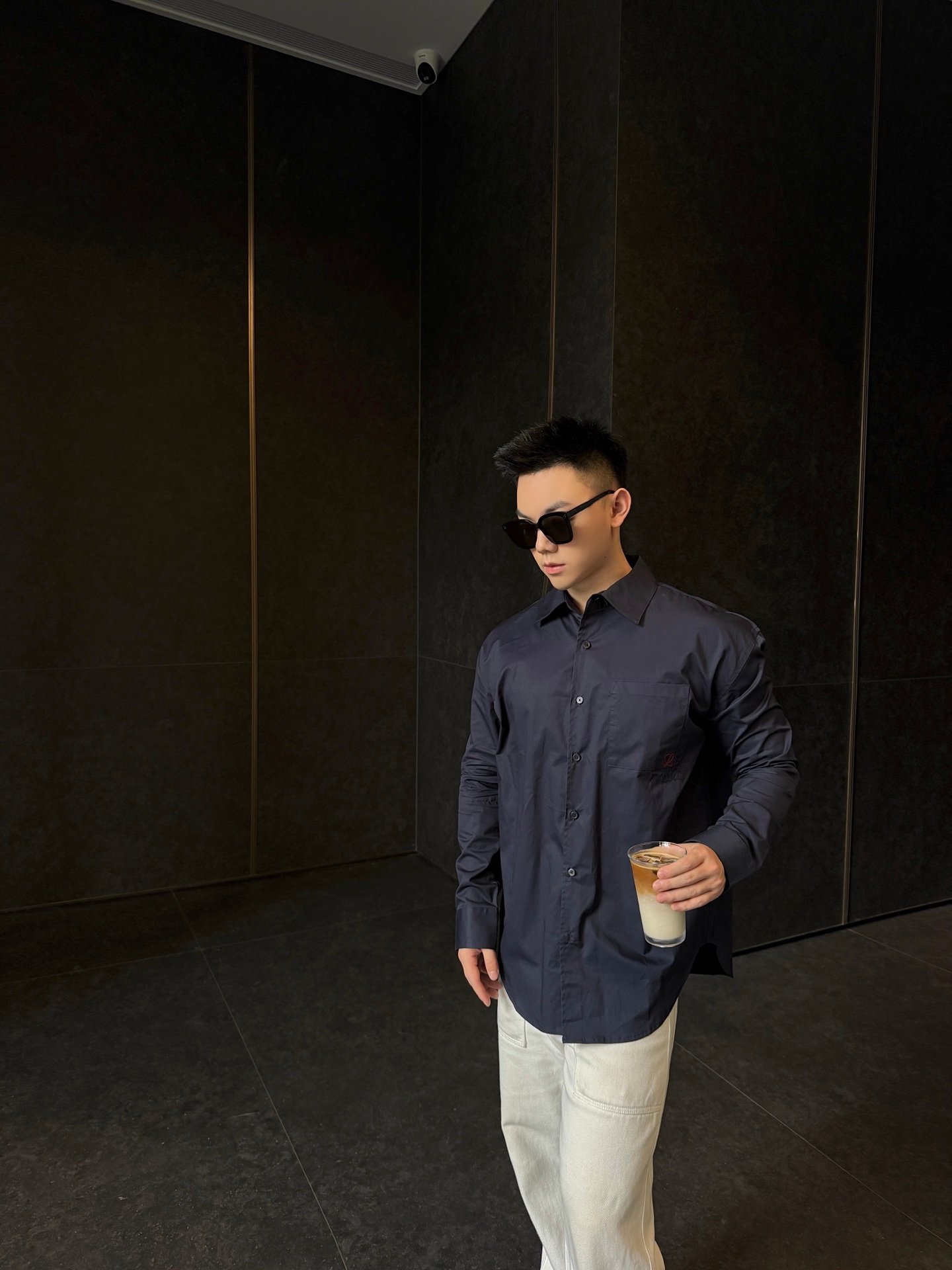 Loewe Anagram Two-color Embroidered Patch Pocket Shirt M6052106 - Image 3