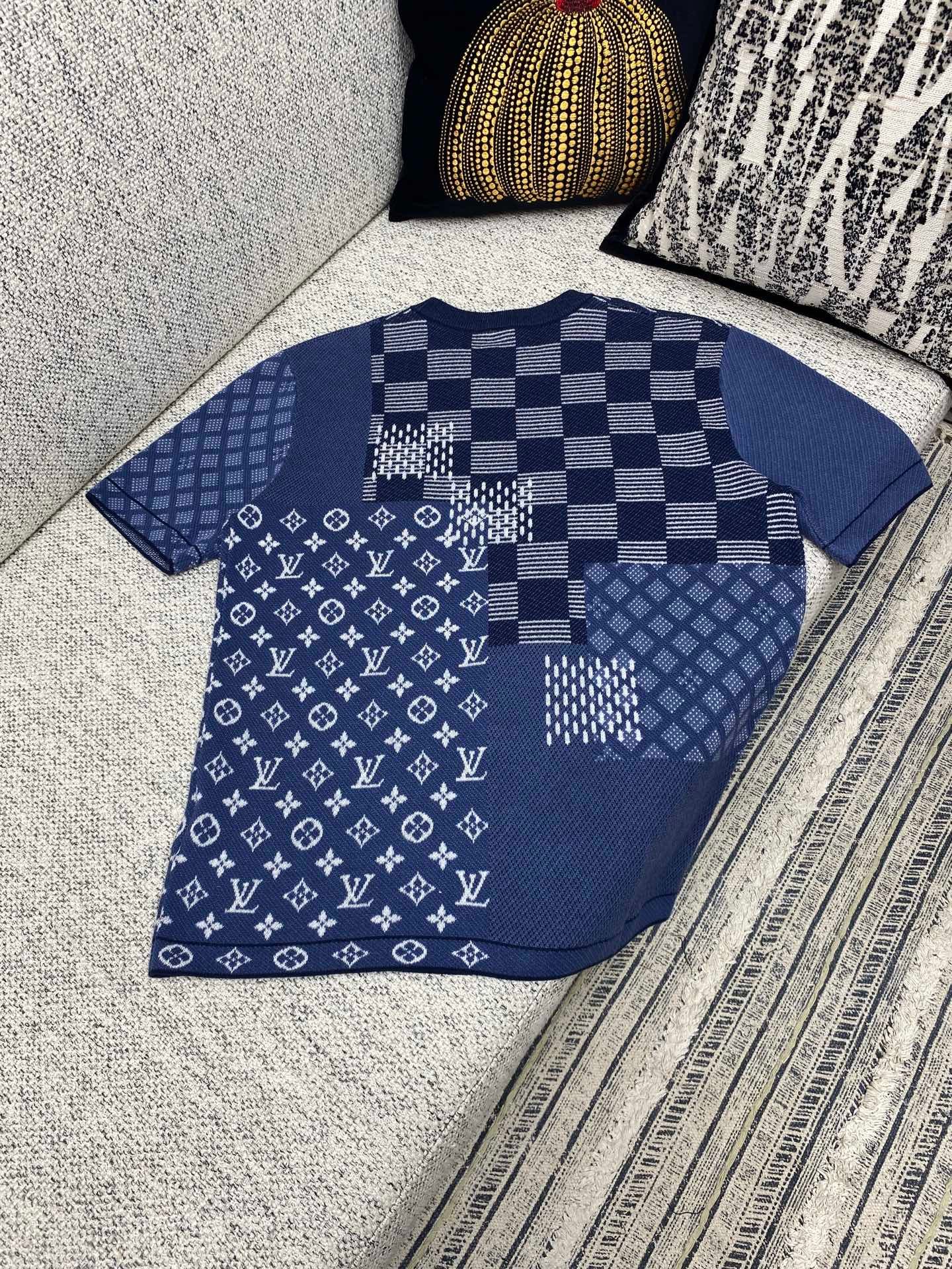 1v Checkered jacquard wool short sleeve shirt M6052002 - Image 6
