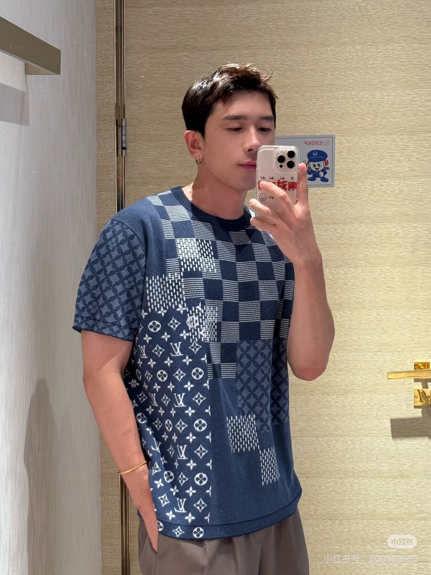 1v Checkered jacquard wool short sleeve shirt M6052002 - Image 4