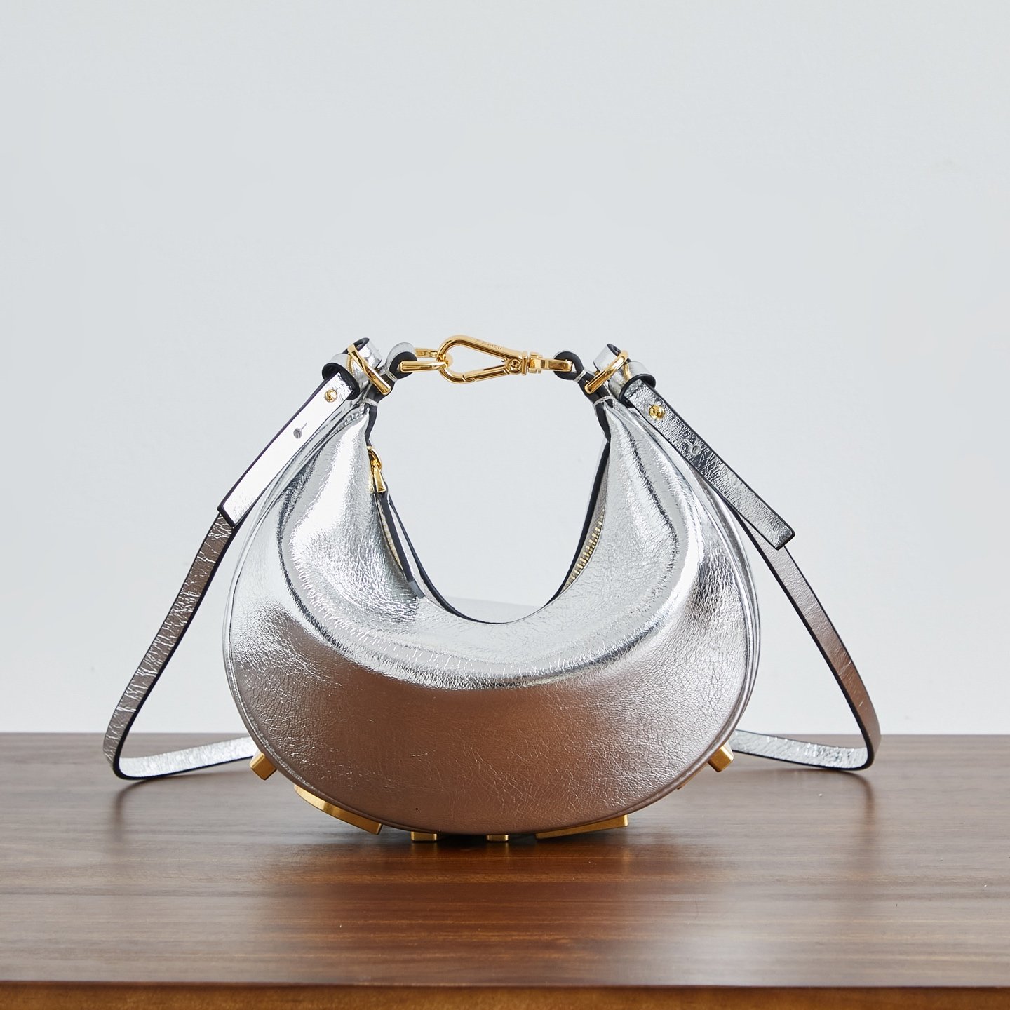 Fendigraphy Small Logo Metallic Shoulder Bag B6052604 - Image 5
