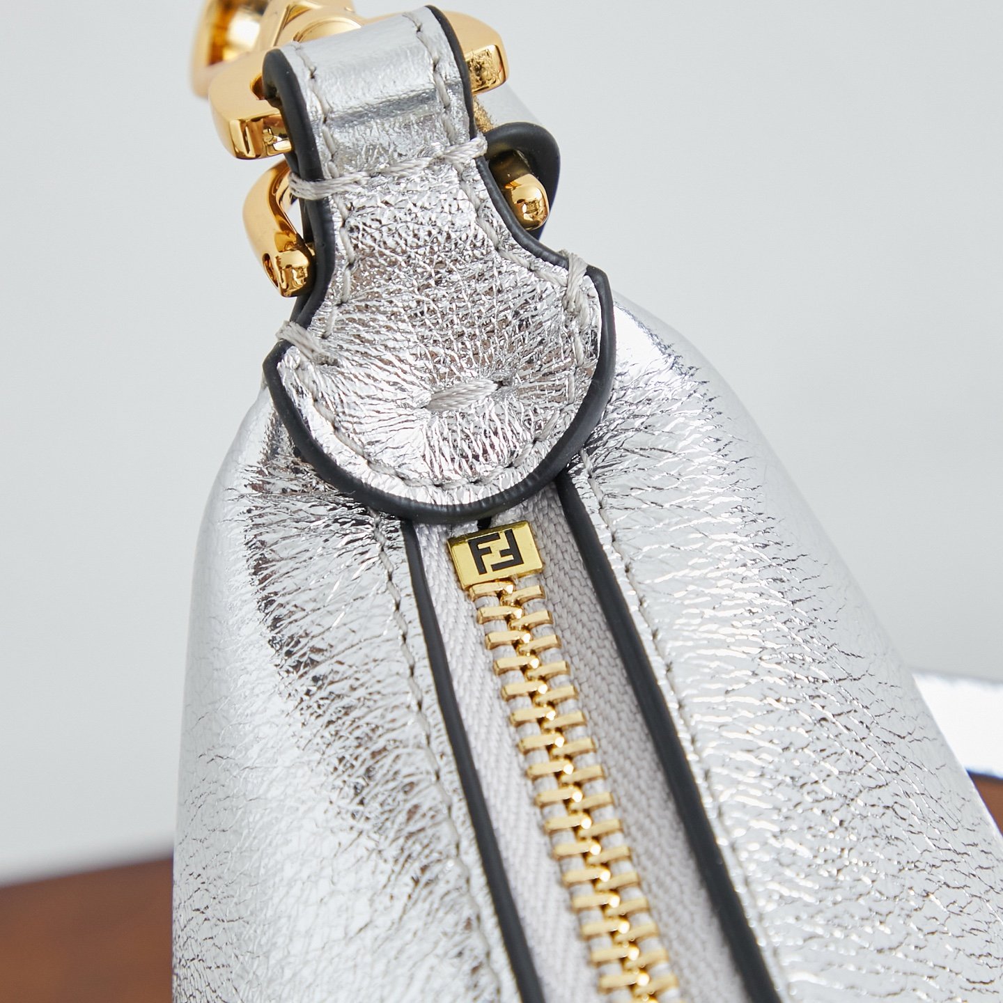 Fendigraphy Small Logo Metallic Shoulder Bag B6052604 - Image 7