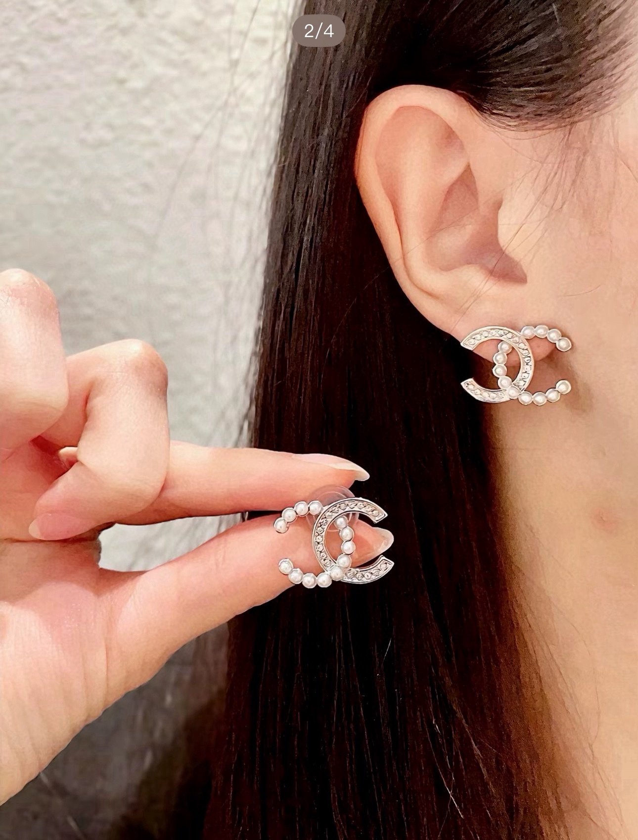 Chanel CC Crystal Strass Pearl Pierced Stud Earrings B6052801 - Image 8