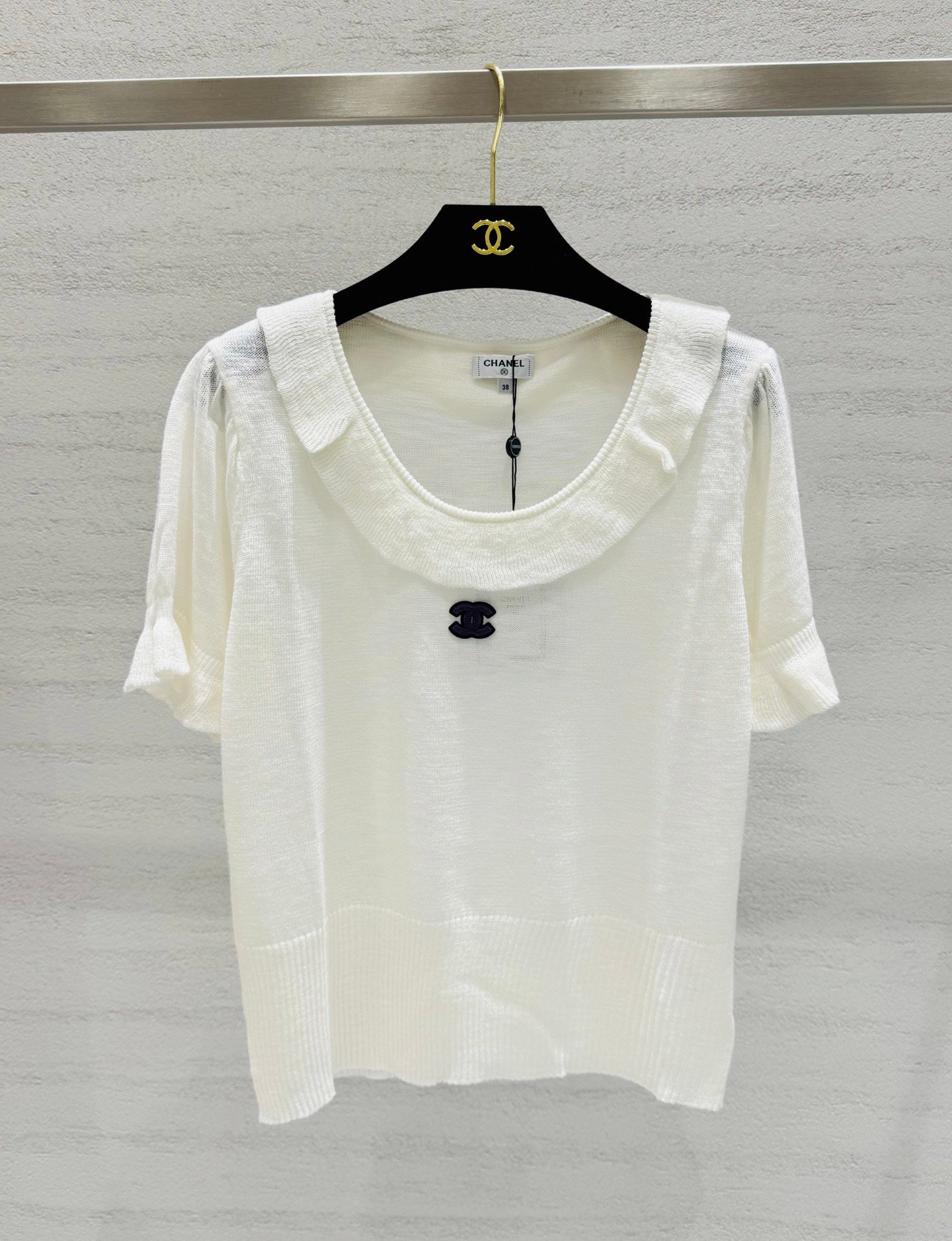 CHANEL Short-sleeved Knitted Top W6060302 - Image 4