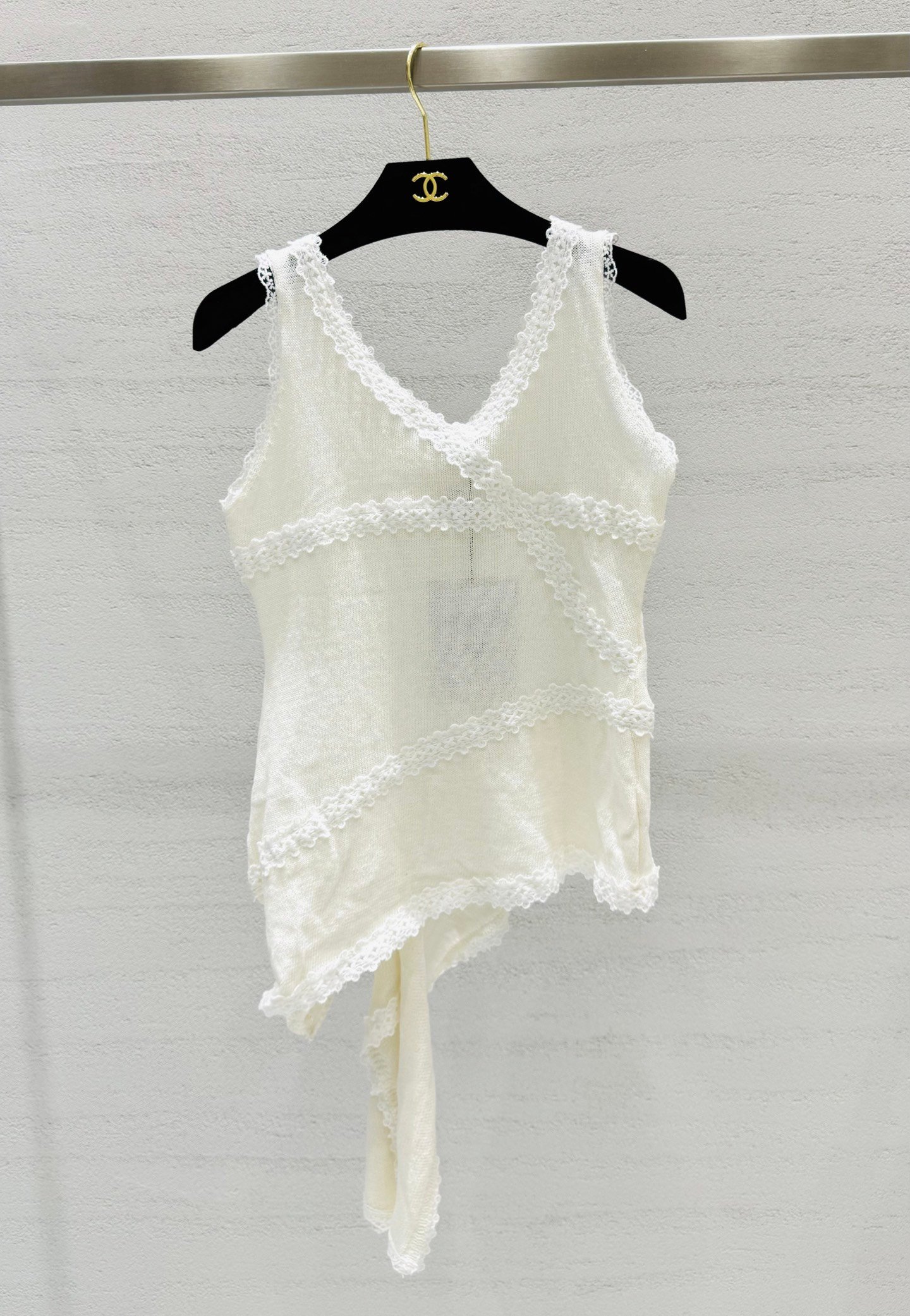 Chanel white lace-edged knitted tank top W6060404 - Image 5