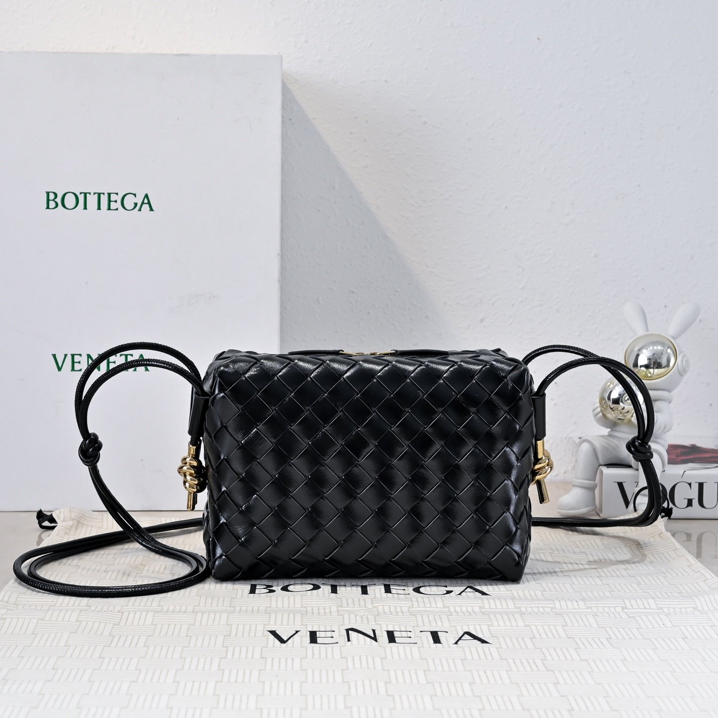 Bottega Veneta Mini Loop Camera Bag B6060501 - Image 2