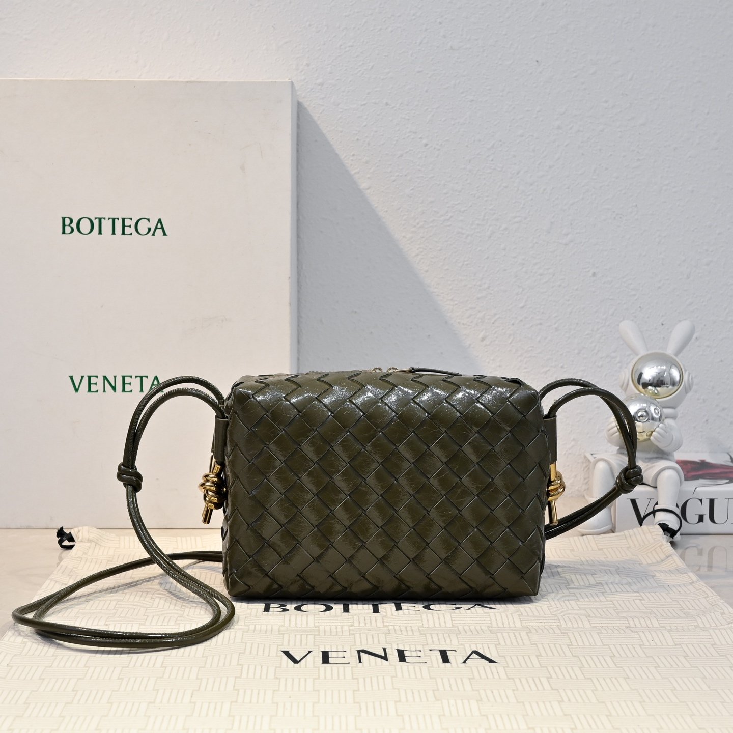 Bottega Veneta Mini Loop Camera Bag B6060501 - Image 9