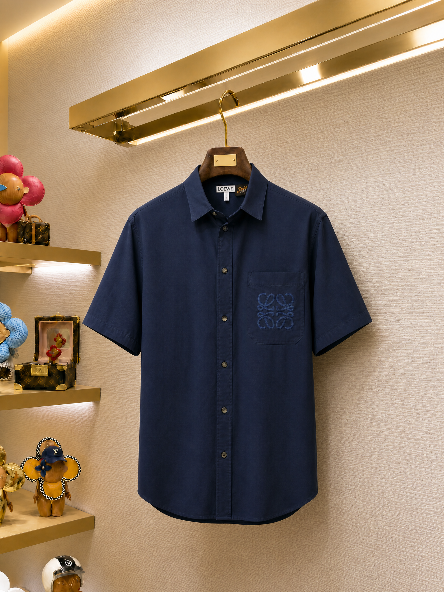 LOE Patched Bag Embroidered Short-Sleeved Shirt M6060601