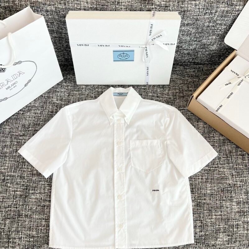 Prada patch-pocket Shirt W6061002