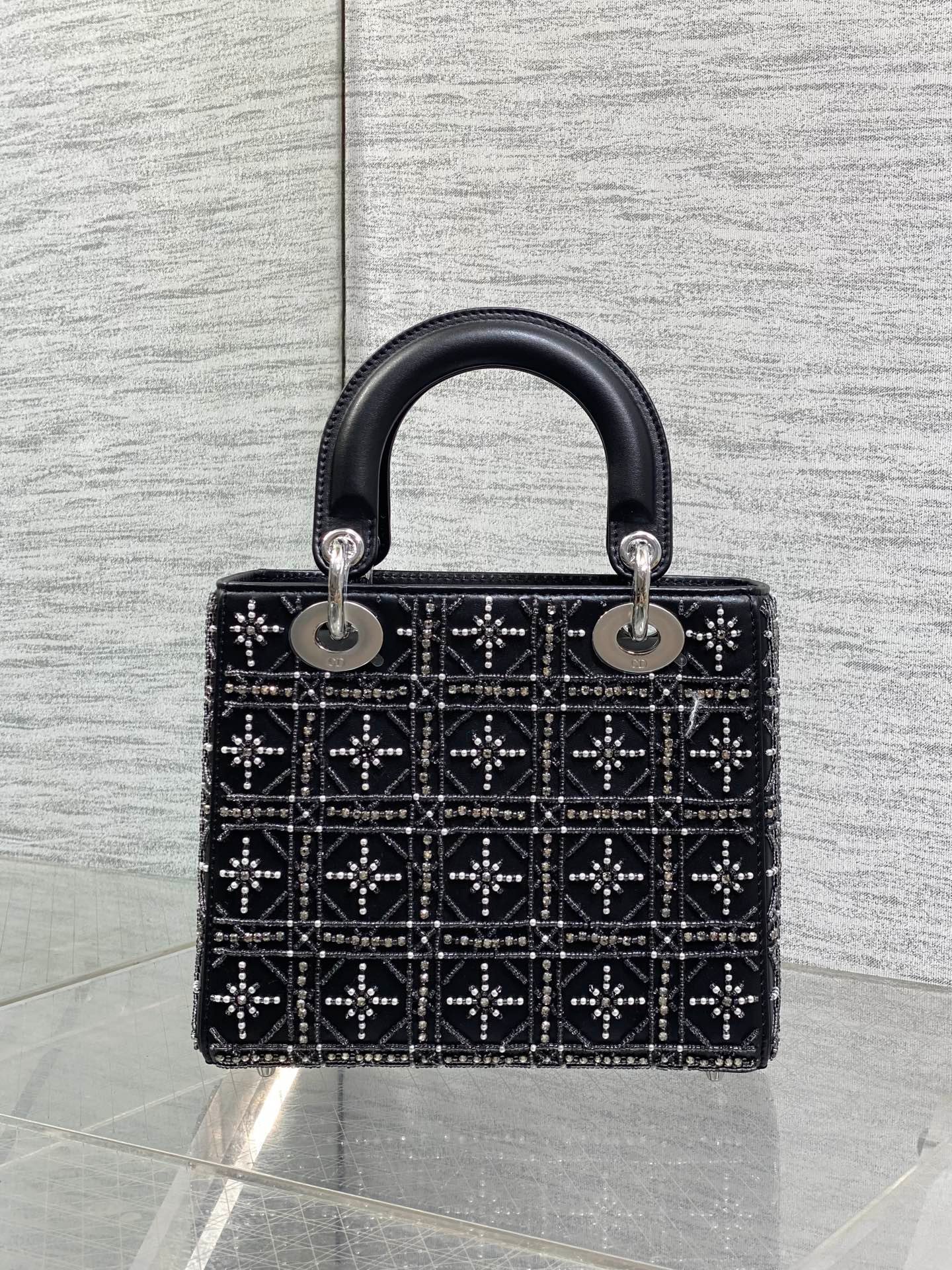 Dior Mini Lady Dior Bag B6061304 - Image 7