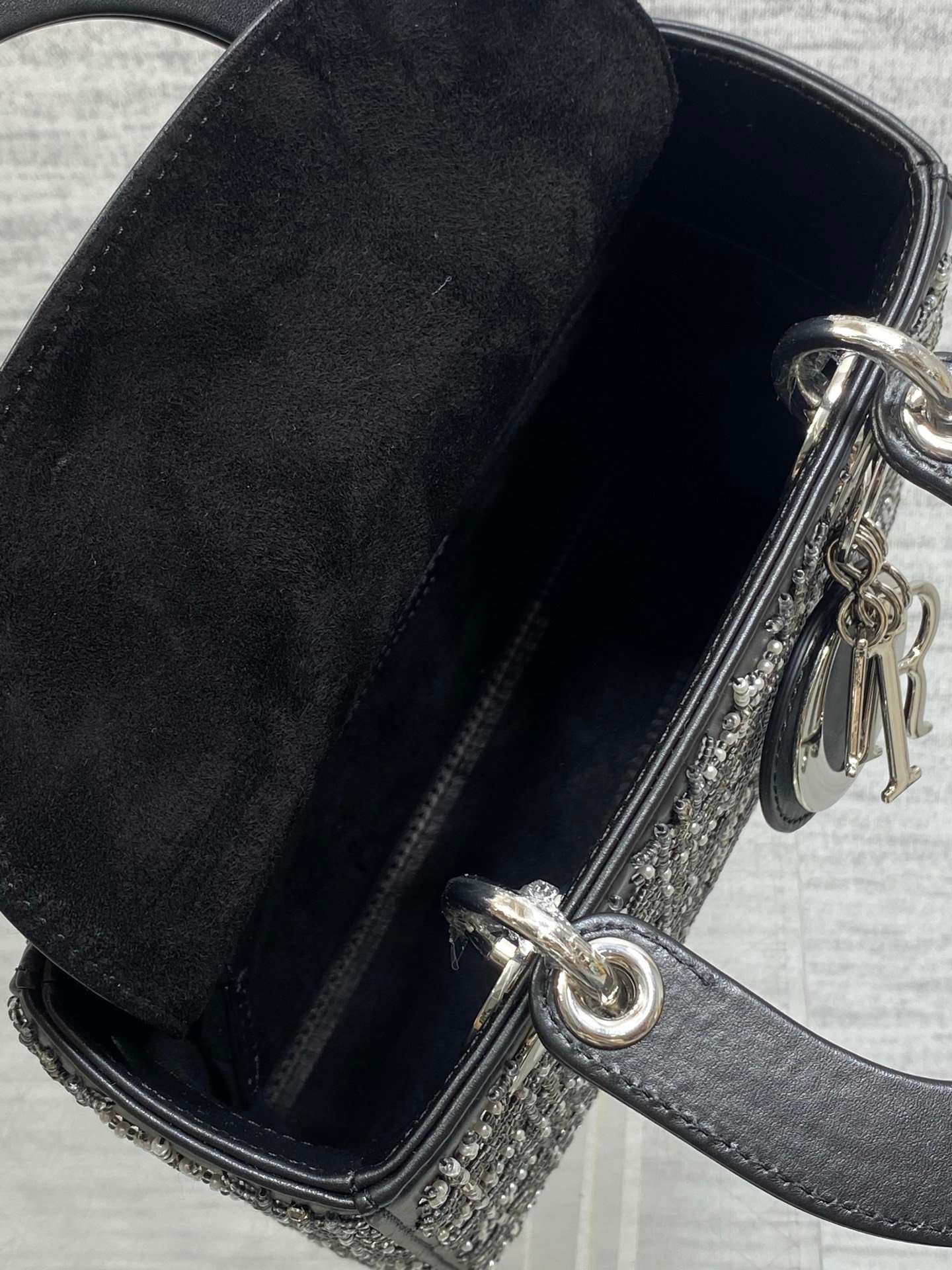 Dior Mini Lady Dior Bag B6061304 - Image 4