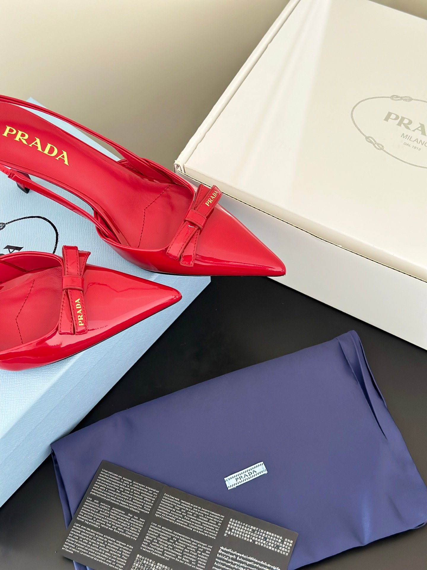 Prada pointed-toe bow high heels B6061604 - Image 7