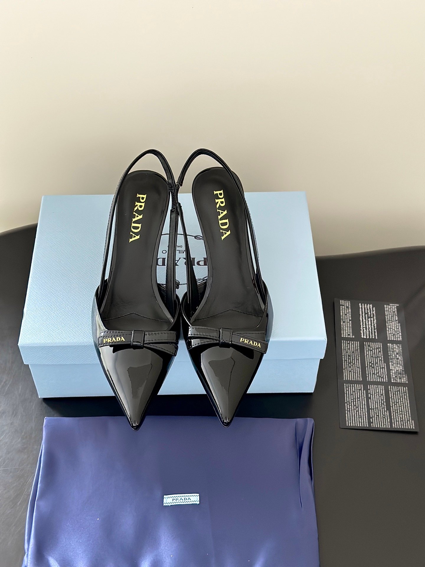 Prada pointed-toe bow high heels B6061604 - Image 8