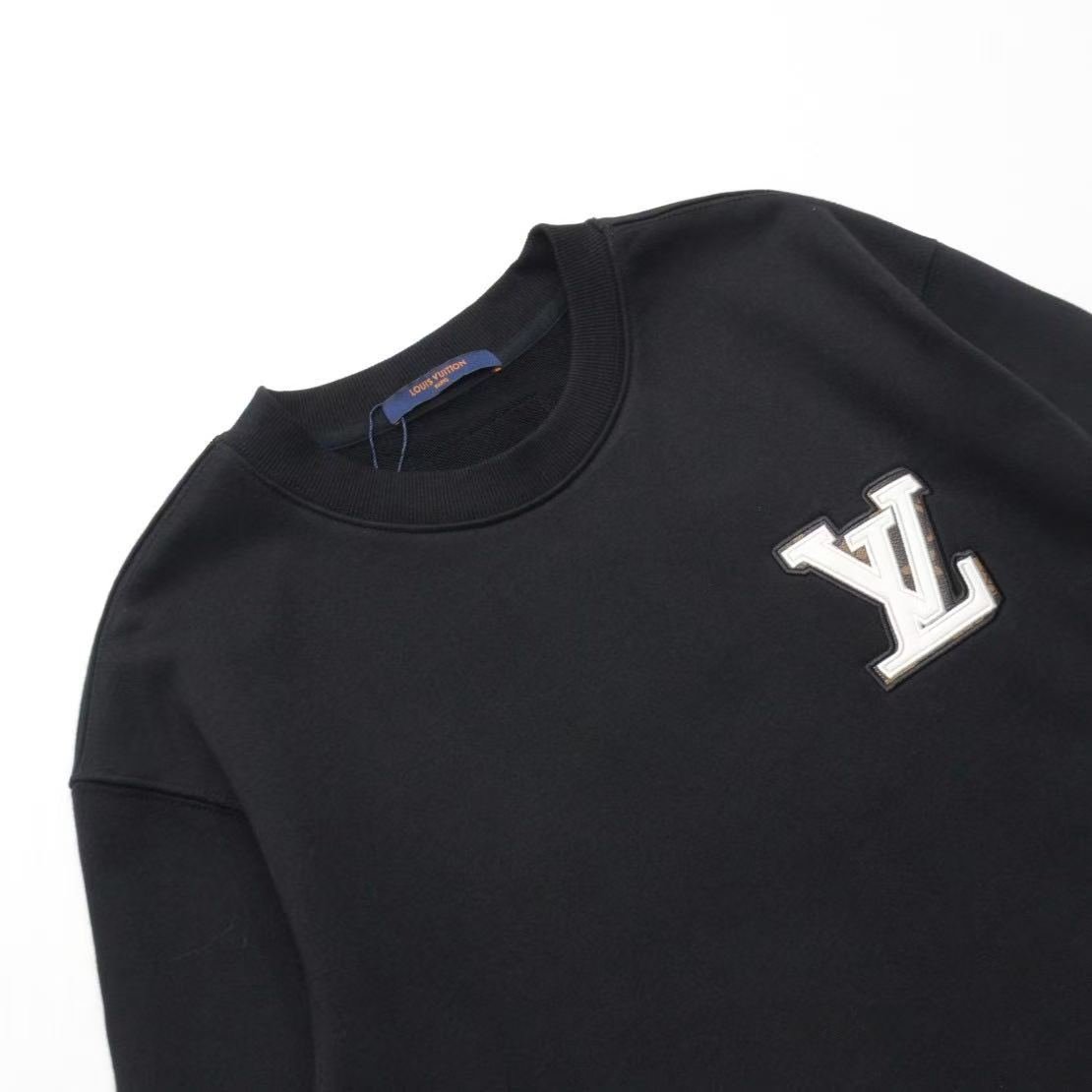 LV new leather-stitched embroidered round-neck hoodie M6060206 - Image 4