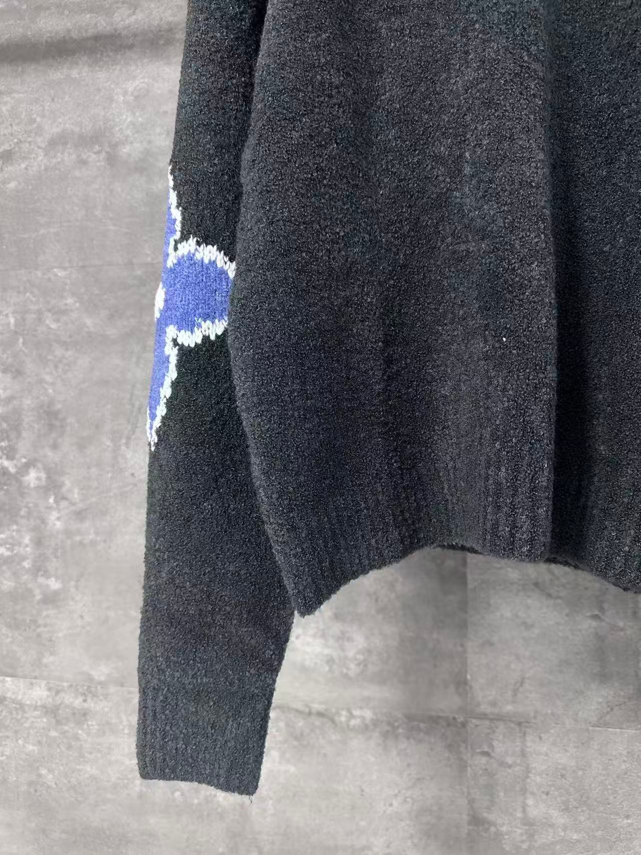 LV2026 Autumn/Winter Sweater M6061601 - Image 8