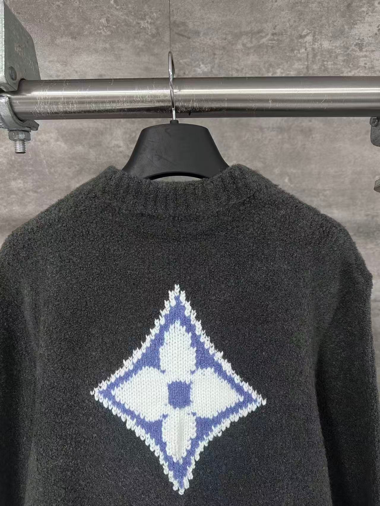 LV2026 Autumn/Winter Sweater M6061601 - Image 4