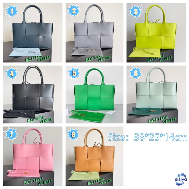 Bottega Veneta Large Arco Tote Bag B6061104